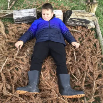 1D63C4DD-5A0E-421D-AB30-512C6BCE1BE6