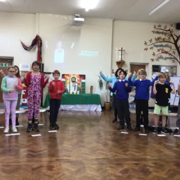 9A05F998-A1A4-4D43-A07D-29E7DA984ADE