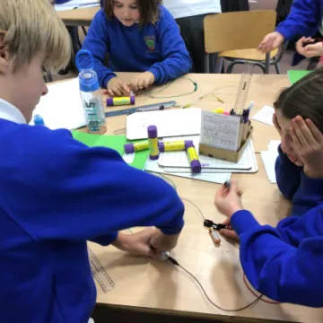 2B2799C8-FBD4-4971-9F0F-31481FA1A309