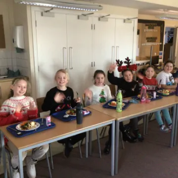 235793FD-2319-4997-9080-4F516C22A232