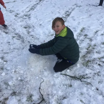 5B539078-DCEC-4066-9FD6-3DC0FB574119