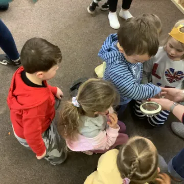 3300FE85-A997-44C7-93F7-1BAB543B2636