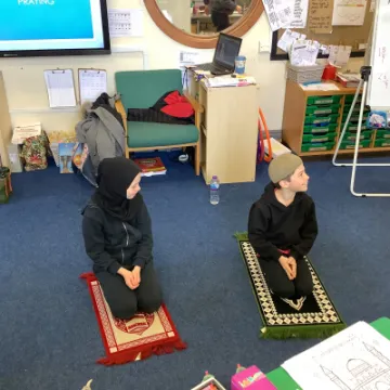 E54B8689-BD83-466A-B497-5B1BF2837637