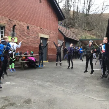 18391237-7E00-4D7D-B412-6BA24A700F2A