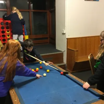 CEB26341-C714-45BD-BEF3-653104EEADE7