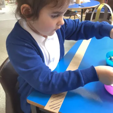 9DA622BE-DEF2-4C84-987E-AF7428931634