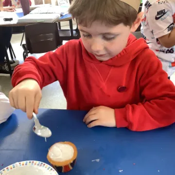 94933027-7058-4123-9BDB-54E8EDF5DDF8