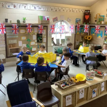 9CBA45F8-9EE3-4712-9F81-16D76D5904B4