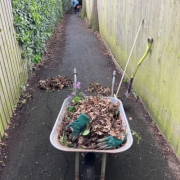 Litter Pick May   Alley