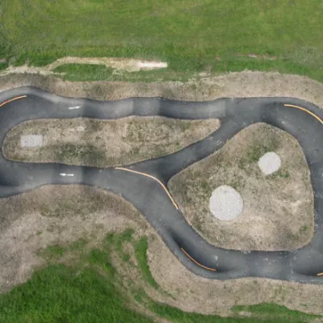 Bretts Hall (Harley's Jumps) pump track 01