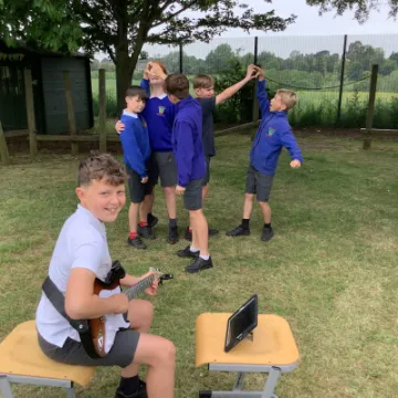 44799B4D-1D79-4E36-A70B-539C58C2FBDD