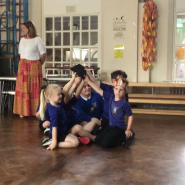 DDAAB9D6-161E-429B-81BD-1A030734ADD8