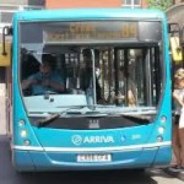 arriva 84 bus