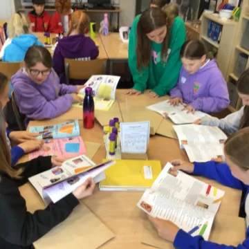 E47F8F6D-E421-4E6C-A5E3-CD2D3CEF2397