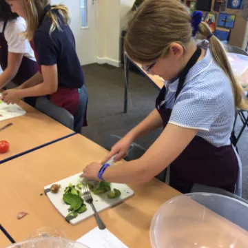 F2785F42-9F85-474F-86D1-690D5D20484E