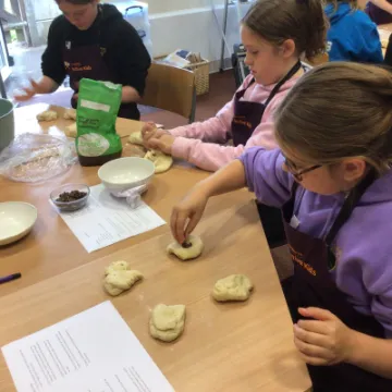 748F411F-DFFB-481E-B414-9469E109C7B7