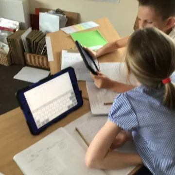 FDD1395A-D3A1-4CF5-86FD-95B00143C12A