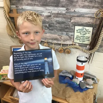 Y3 Light house keeper