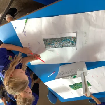 51E89ADA-3420-4ED2-A82B-6C004AD51895