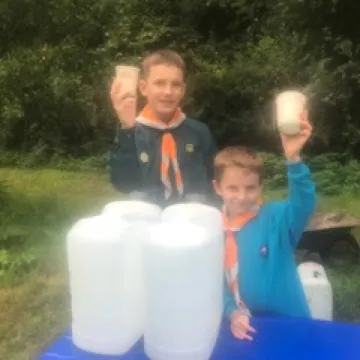 Tarvin 5K Scouts helping – Rory and George from 1st Tarvin Scout Group