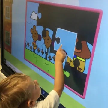 CAAD0A4D99EE49E3BD65D59353708638