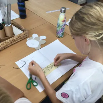 C0DC046F-6725-4F1C-B35D-D2C7A7616093