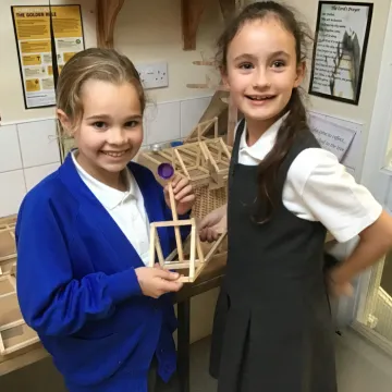 FBE0B258-FC92-4DC7-A497-7F9415A5F124