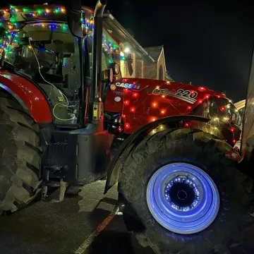 Tractor 05