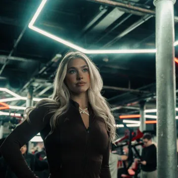 0c352568-E8ff-4aa0-9f40-Ca4d84