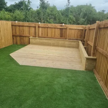 Backyard decking for family gatherings