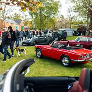 S800 convertible at Bicester