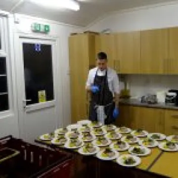 The chef counts the starters!