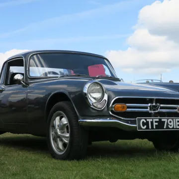 Oulton Park Gold Cup Pickup