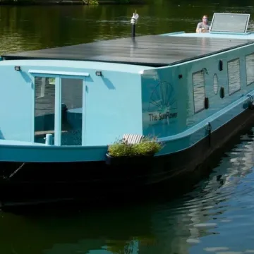 Thames-Solar-Electric-River-Bo