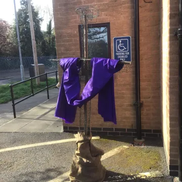 Lent Cross at Birstall