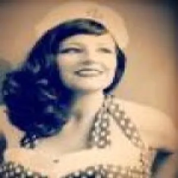 Gloria Sunset – Vintage Singer