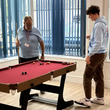 2025-09 &ndash; Playing Pool in Poole