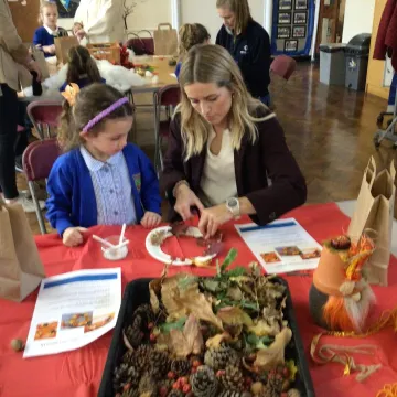 messy church y1