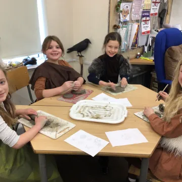 Adc4e367-6773-42fa-Ae47-51d8f9855056