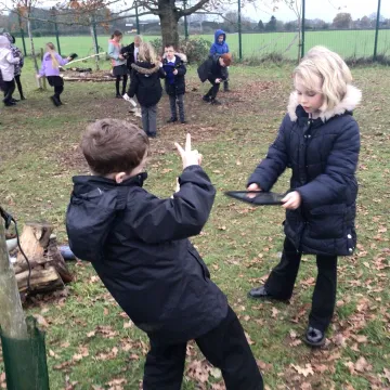 Cacaf160-F7f6-4fec-B97f-778a2cd7d795