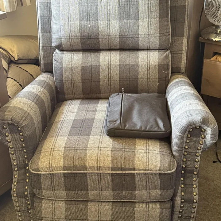Recliner armchair – Items free to a good home!
