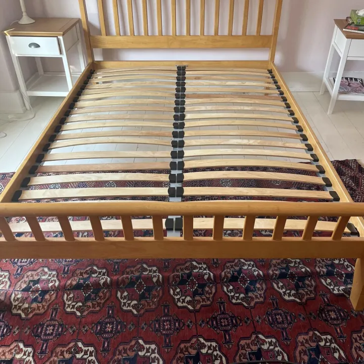 Wooden double bed base &ndash; Items for sale
