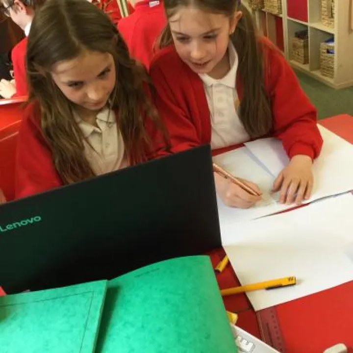 9277DFFC-D3D1-4AC5-B400-6BE7E2048C15