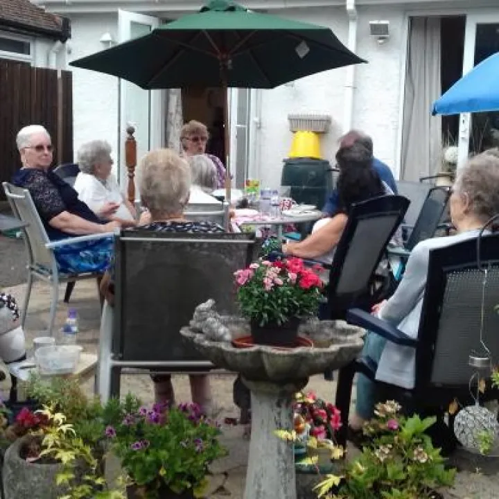 Garden Party 2