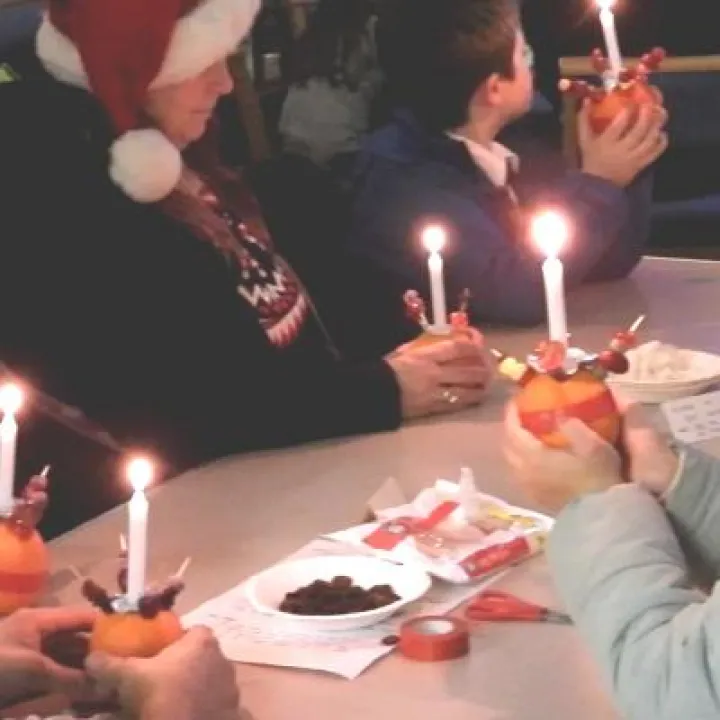 Snapshot000132 (2) Christingle 2019