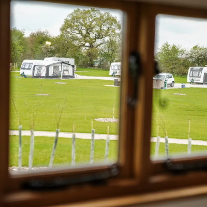 Overwater Luxury Glamping Hodnet Interior 30