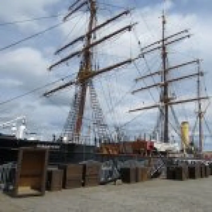 RRS Discovery jpg2