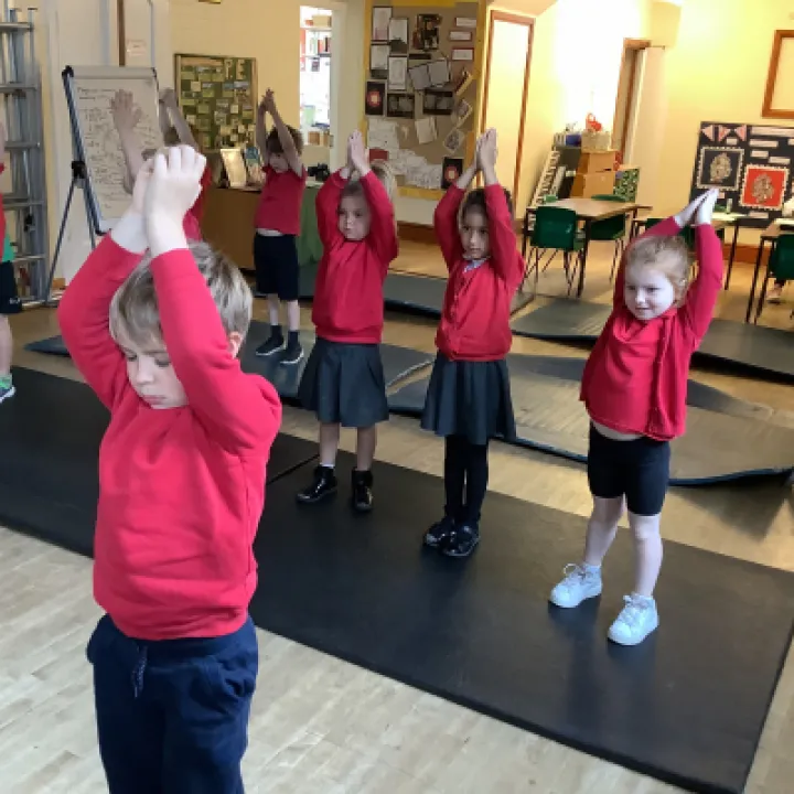 32E4147B-28AE-4424-BAF3-A734F722BF64