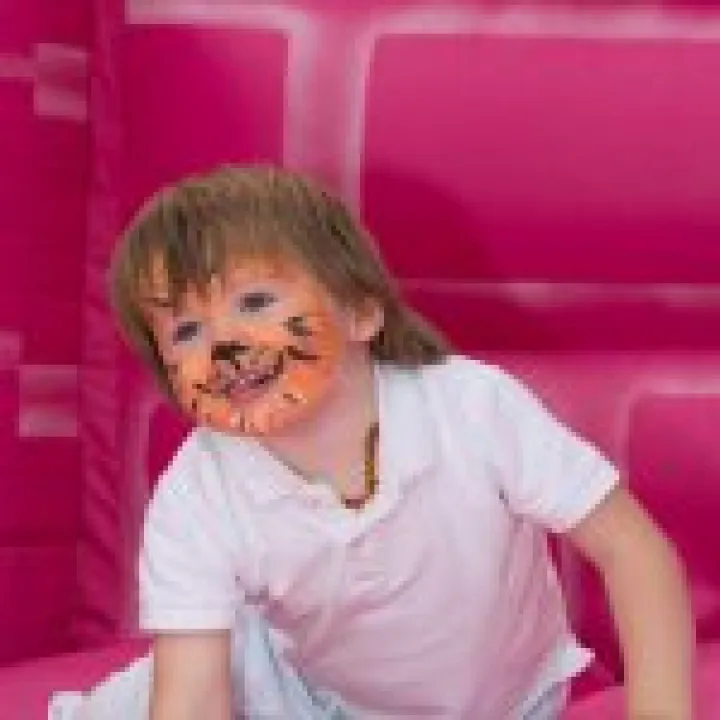 Mad Hatter's Fete 25