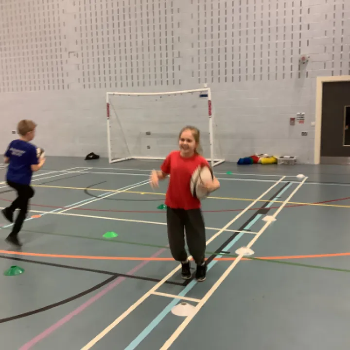 6585A5C2-9DF7-4936-8124-FC16172F06E5